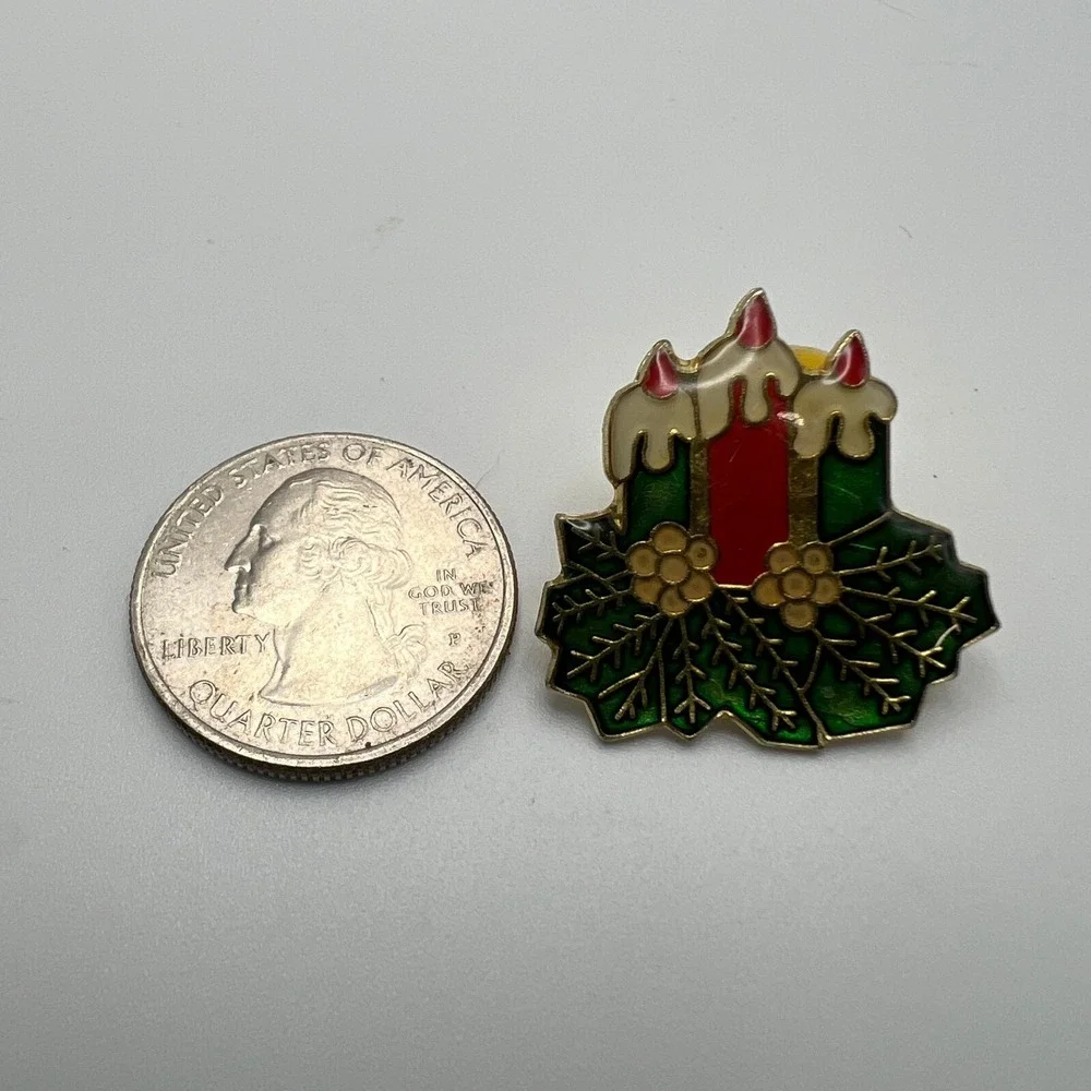 Vintage Candle Brooch Green Red Gold Enamel‎ Made in Taiwan